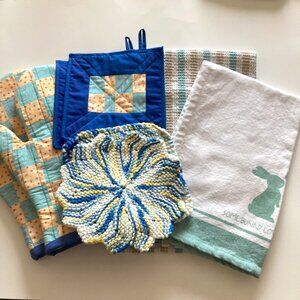 Bundle of Kitchen Linens Towels Handmade Oven Mitts Pot Holders Dish Clothes